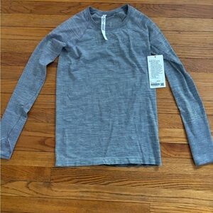 NWT Lululemon Swiftly Tech LS 2.0 Sz 8